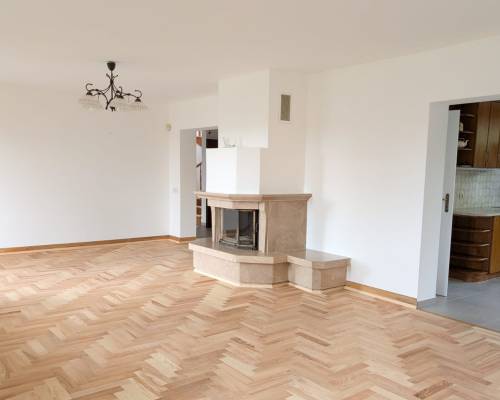 Komfortowy dom z 2 garażami i ogrodem Nowy Sącz