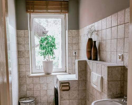 Komfortowy dom z 2 garażami i ogrodem Nowy Sącz
